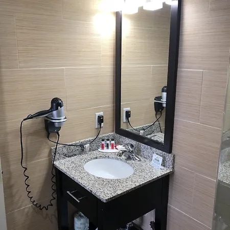 Days By Wyndham Brooklyn Borough Park 3* New York