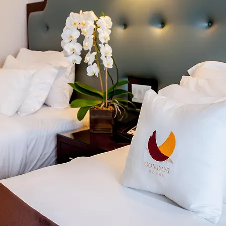 Aura Brooklyn Hotel