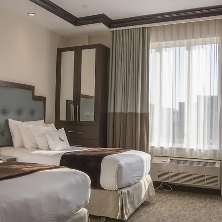 Aura Brooklyn Hotel 4*