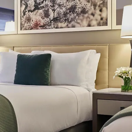 Hotel Loews Regency