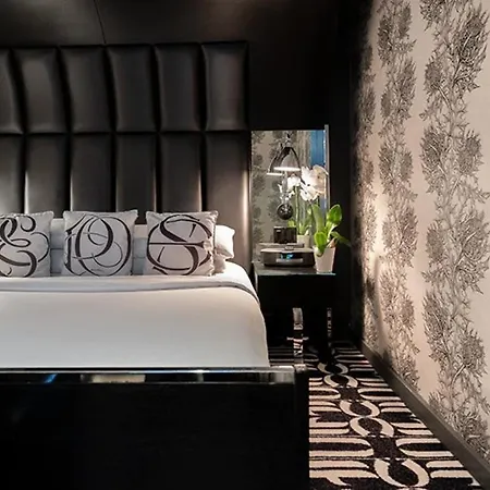 Night By Sb At Times Square Hotel 4*