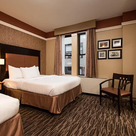 Hotel The At Fifth Avenue 3*