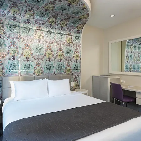 Dream Midtown, By Hyatt 4* New York