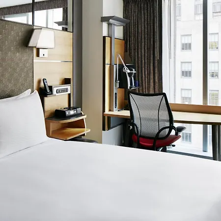 The Jewel Hotel,