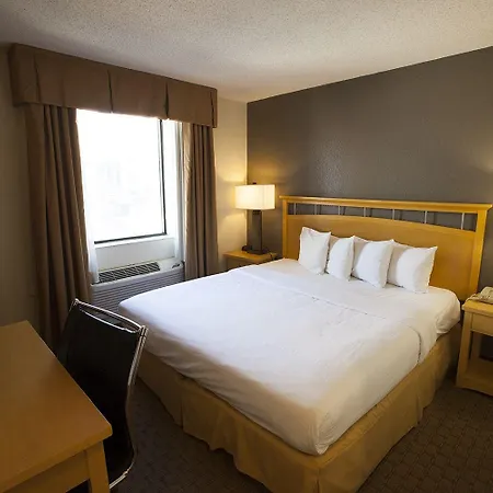 Hotel Hudson River 3*