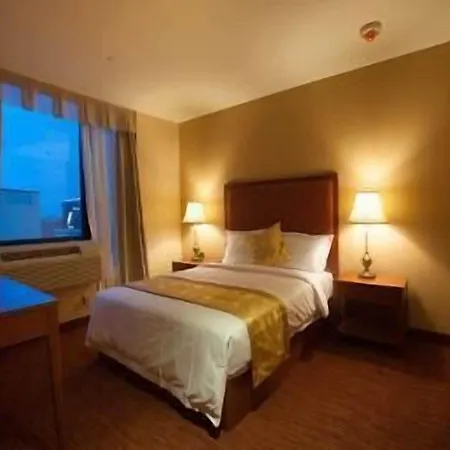 Ramada By Wyndham Flushing Queens 3*