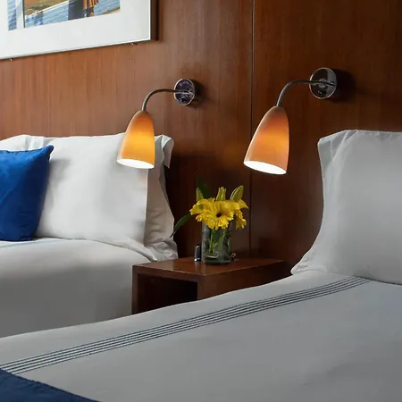 Hotel 6 Columbus Park New York