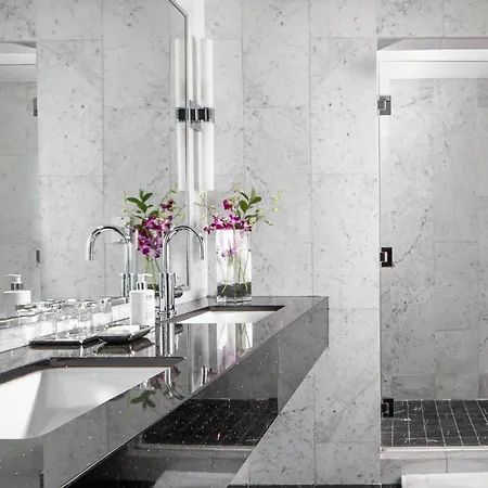 Hotel 6 Columbus Park 4*