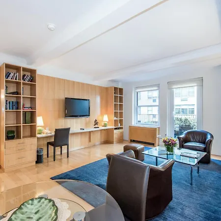 Lombardy Aparthotel