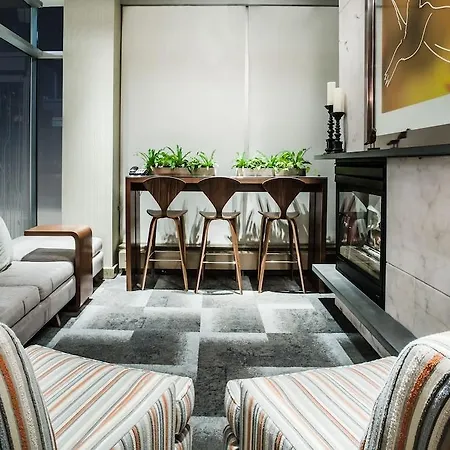 Hilton Garden West 35th Street Hotel