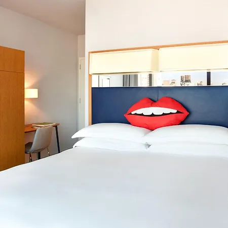 The Standard - East Village 4*