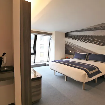 Carnegie Hotel 4*