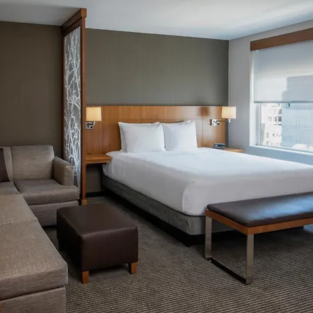 Hyatt Place Long Island Hotel New York