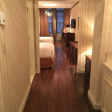 Hotel Avalon 4*