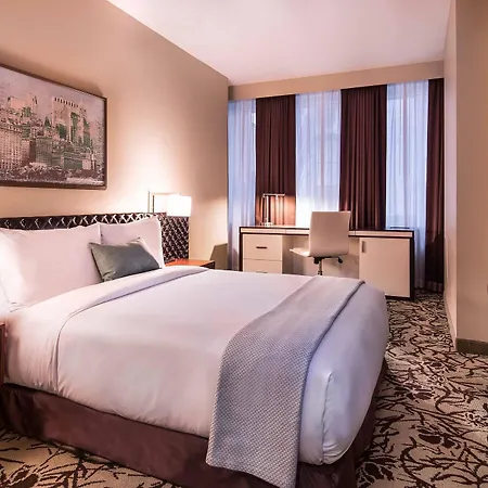 Cassa Ny 45th Street Hotel