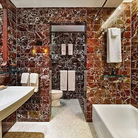 Hotel Sixty Soho 4*