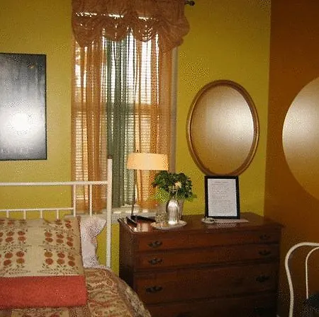 Bronx Guest house
