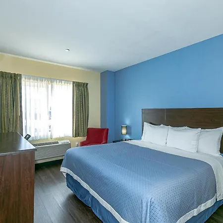 Ozone Inn & Suites * New York