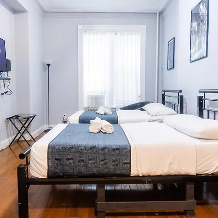 The Park North Guest house New York