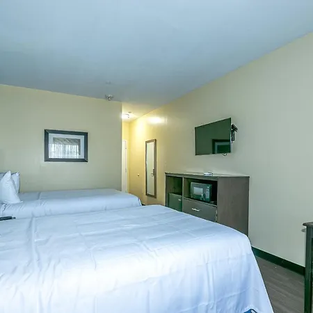 Ozone Inn & Suites New York