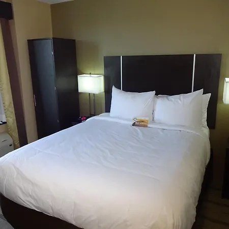 Pitkin Hotel 2*