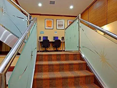 Express Laguardia Airport, An Ihg Hotel 3*