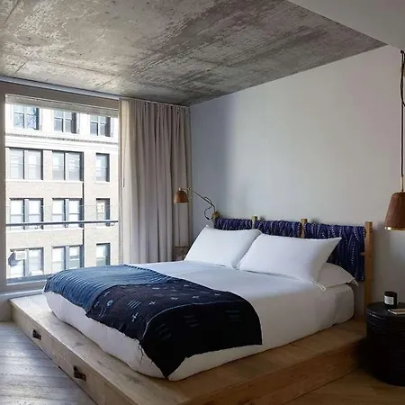 Made Hotel