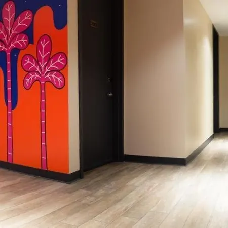 Jazz On Columbus Circle Hostel *