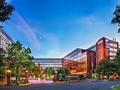 Doubletree By Hilton New York-laguardia Hotel