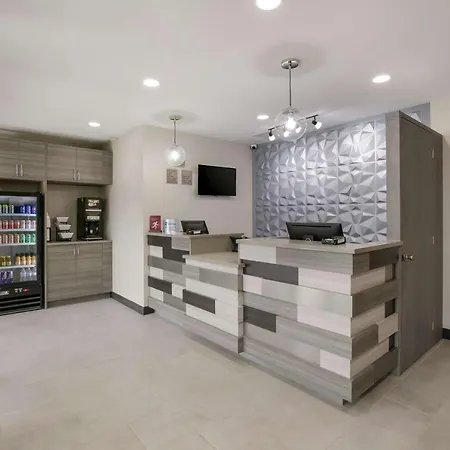 Hotel Western Executive Residency Bronx