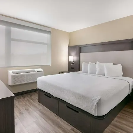 Western Executive Residency Bronx Hotel 3*