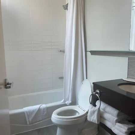 Herald Square Hotel