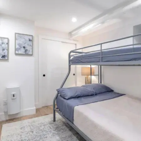 Modern With Strategic Location In *