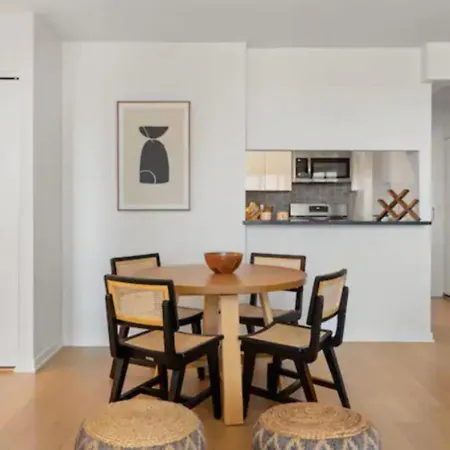 Apartment Family In Excellent Sector Of