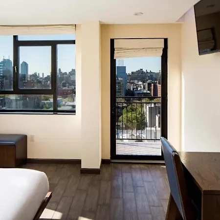 Orchard Street Hotel 3*