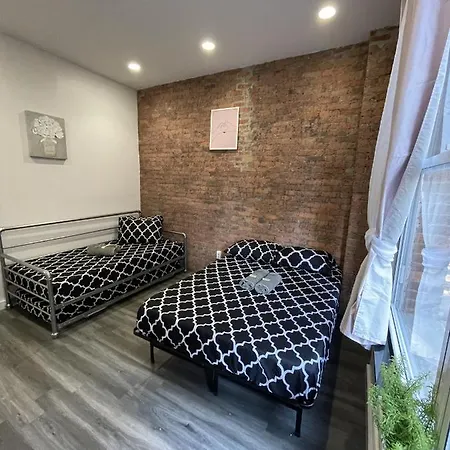 Apartment 31 Street Broadway New York
