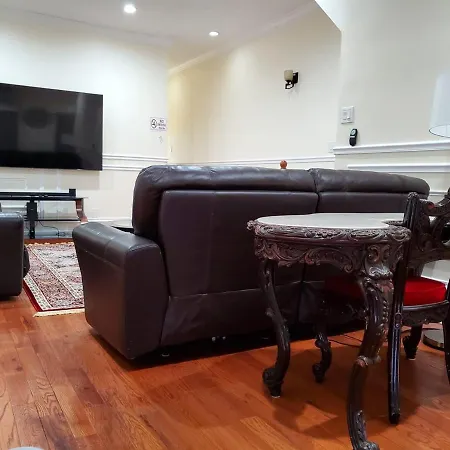 Apartment 1118-quality Cribs Duplex