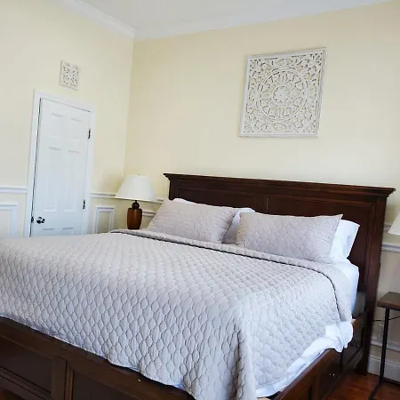 Apartment 1118-quality Cribs Duplex