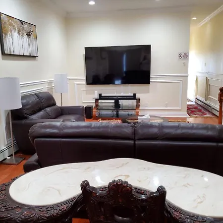 Apartment 1118-quality Cribs Duplex *