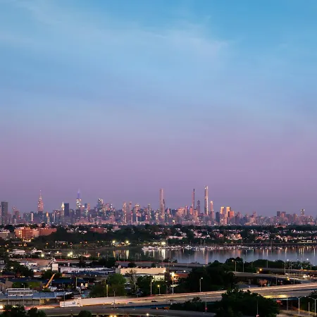 Indigo Flushing - Laguardia New York