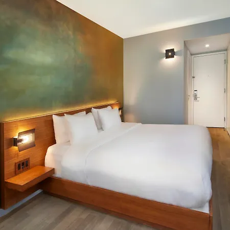 Truss Times Square Hotel