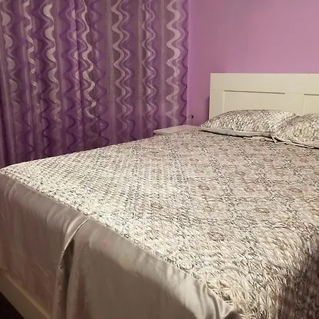 Homestay Maspeth House New York