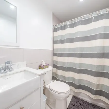 Apartment Lovely 2 Bedroom In The Hearts Of Crown Heights