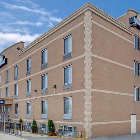 Days By Wyndham Jamaica / Jfk Airport Hotel New York