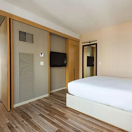 Hilton Club West 57th Street Hotel New York