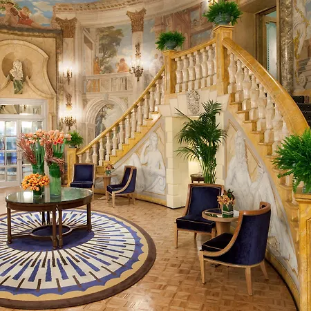 Hotel The Pierre, A Taj Hotel, New York