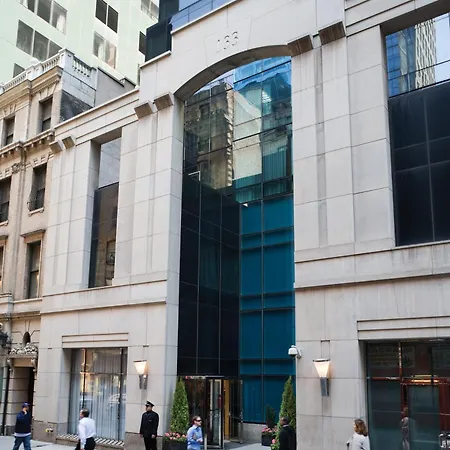Millennium Premier Times Square Hotel 4*