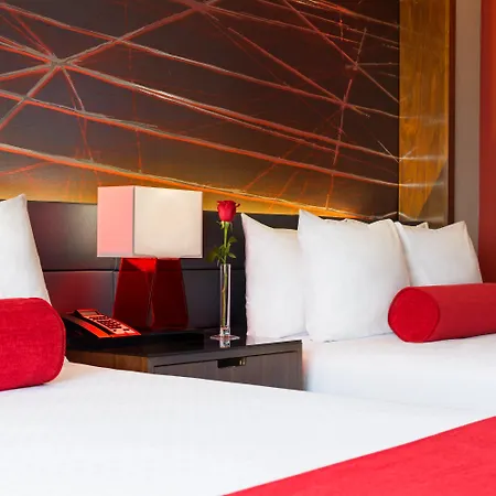 Crowne Plaza Jfk Airport City, An Ihg Hotel 4*