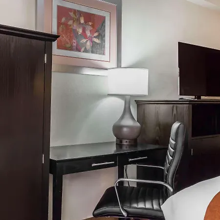 Hotel Comfort & Laguardia Airport