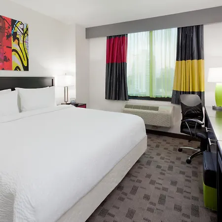 Fairfield & By Marriott Queens/queensboro Bridge Hotel New York